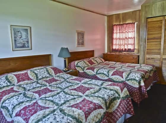 Lake Ida Beach Resort allows check-in for 18 year-old guests