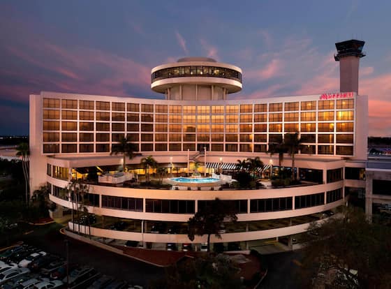 Tampa Airport Marriott allows check-in for 18 year-old guests
