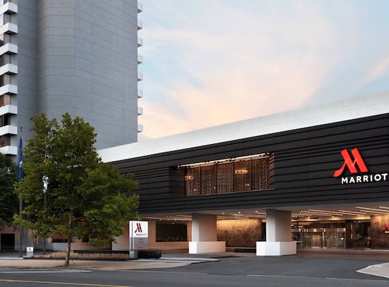 Crystal Gateway Marriott allows check-in for 18 year-old guests