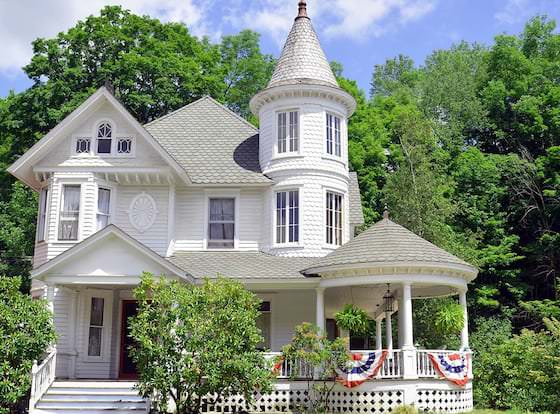 Shadowcrest allows check-in for 18 year-old guests