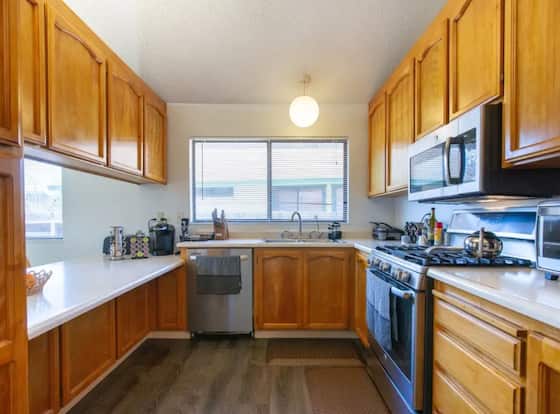 Coffey Park Wine Country Getaway allows check-in for 18 year-old guests