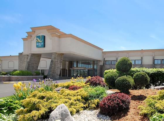 Quality Inn Somerset allows check-in for 18 year-old guests