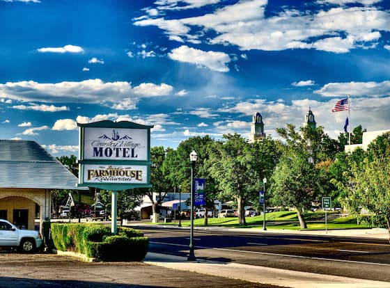 Manti Country Village Motel allows check-in for 18 year-old guests