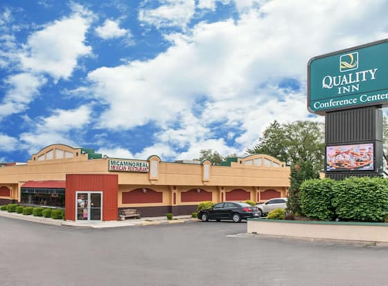 Quality Inn Conference Center Logansport allows check-in for 18 year-old guests