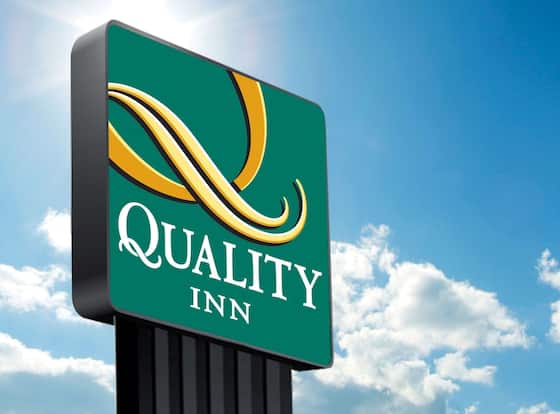 Quality Inn allows check-in for 18 year-old guests