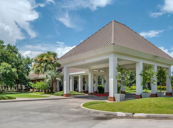 Clarion Inn and Conference Center allows check-in for 18 year-old guests