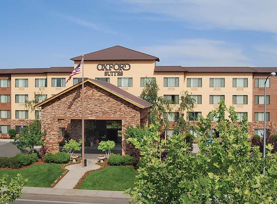 Oxford Suites Chico allows check-in for 18 year-old guests