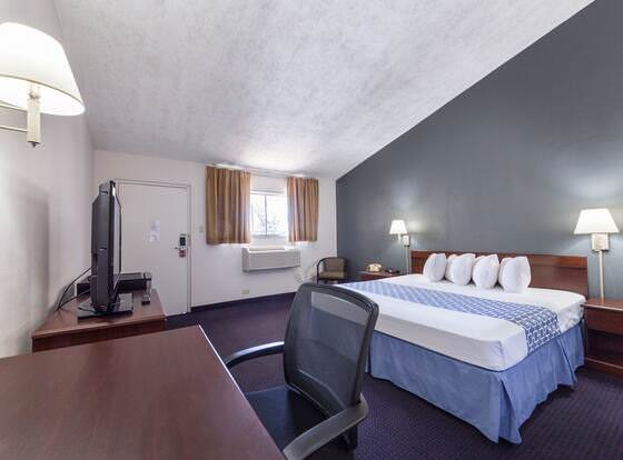 Parkview Inn and Conference Center allows check-in for 18 year-old guests