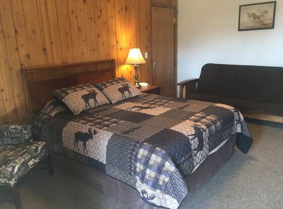 MX Motel allows check-in for 18 year-old guests