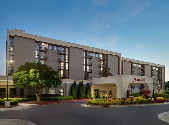 Charlotte Marriott Southpark allows check-in for 18 year-old guests