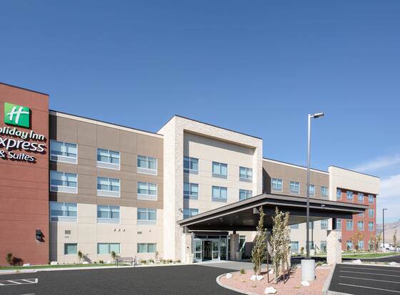 Holiday Inn Express & Suites Ely, an IHG Hotel allows check-in for 18 year-old guests