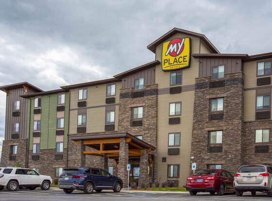 My Place Hotel - Kalispell MT allows check-in for 18 year-old guests