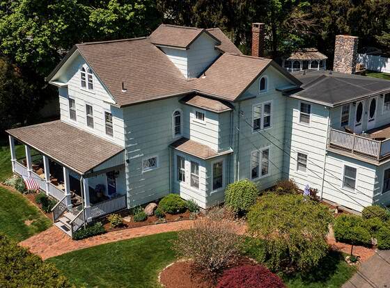 Westbrook Inn B&B allows check-in for 18 year-old guests