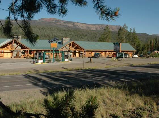 Lava Mountain Lodge allows check-in for 18 year-old guests
