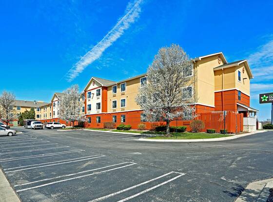 Extended Stay America Suites Detroit Auburn Hills I75 allows check-in for 18 year-old guests