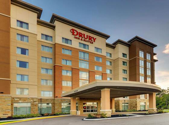 Drury Inn & Suites Cleveland Beachwood allows check-in for 18 year-old guests