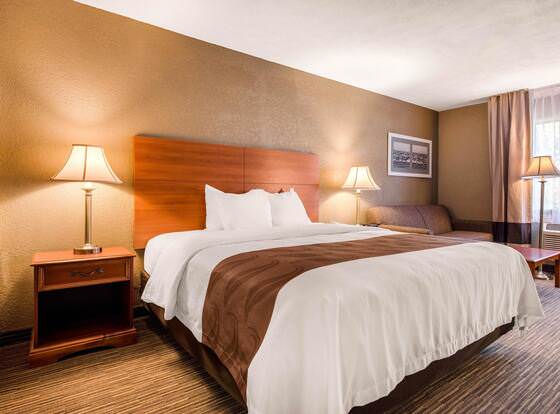 Quality Inn New Castle allows check-in for 18 year-old guests