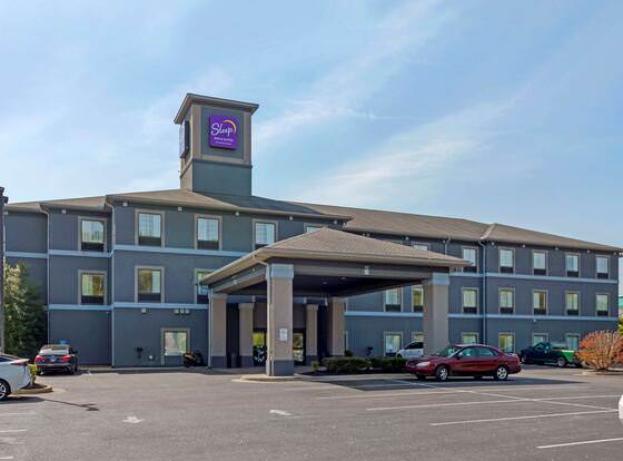 Sleep Inn & Suites allows check-in for 18 year-old guests