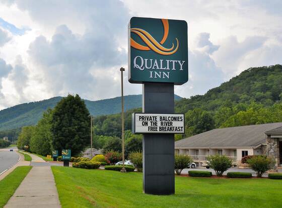 Quality Inn Cherokee allows check-in for 18 year-old guests