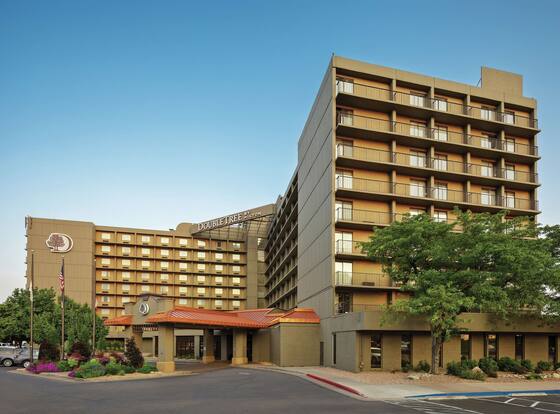 DoubleTree by Hilton Hotel Denver allows check-in for 18 year-old guests
