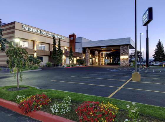 Fairfield Inn & Suites by Marriott Spokane Valley allows check-in for 18 year-old guests