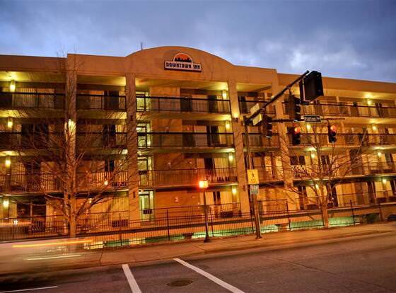 Downtown Inn and Suites allows check-in for 18 year-old guests