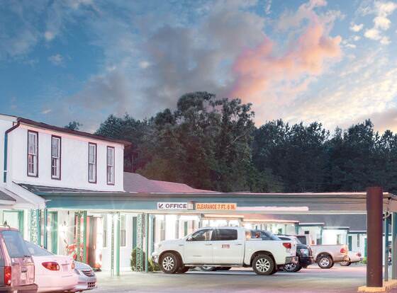 Knights Inn Emporia allows check-in for 18 year-old guests