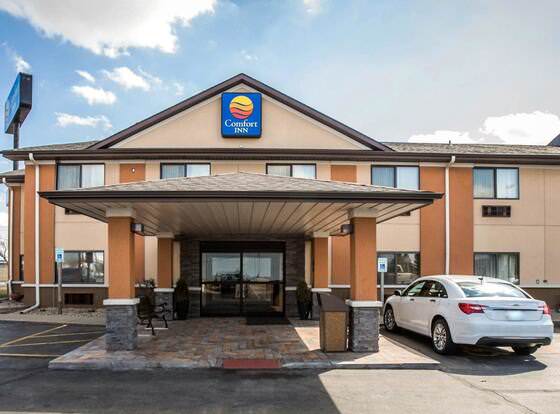 Comfort Inn Morris I-80 allows check-in for 18 year-old guests