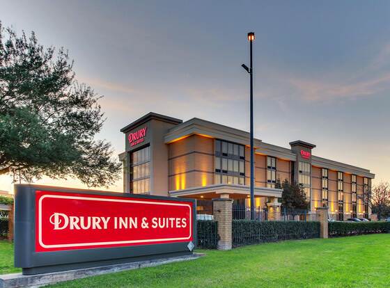 Drury Inn & Suites Houston Sugar Land allows check-in for 18 year-old guests