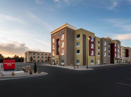 TownePlace Suites by Marriott Twin Falls allows check-in for 18 year-old guests