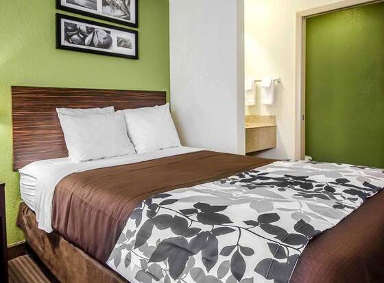 Sleep Inn Louisville Airport & Expo allows check-in for 18 year-old guests