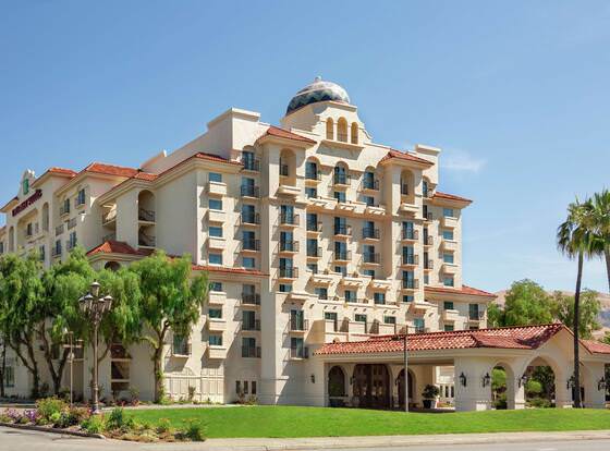 Embassy Suites by Hilton Milpitas Silicon Valley allows check-in for 18 year-old guests