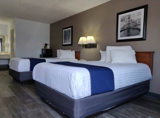 Cedar Cove allows check-in for 18 year-old guests