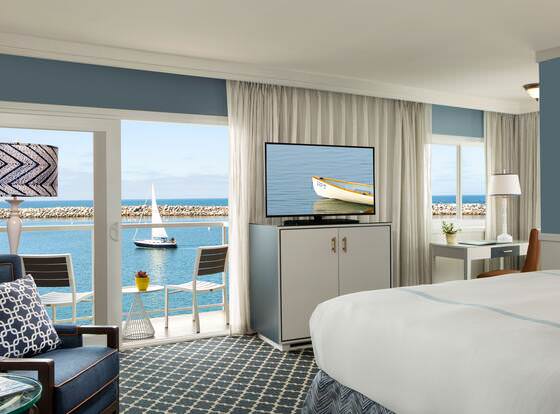Portofino Hotel & Marina allows check-in for 18 year-old guests