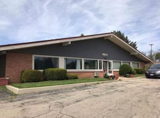 Town House Motel allows check-in for 18 year-old guests