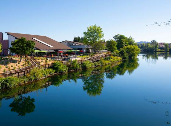 Ruby River Hotel allows check-in for 18 year-old guests