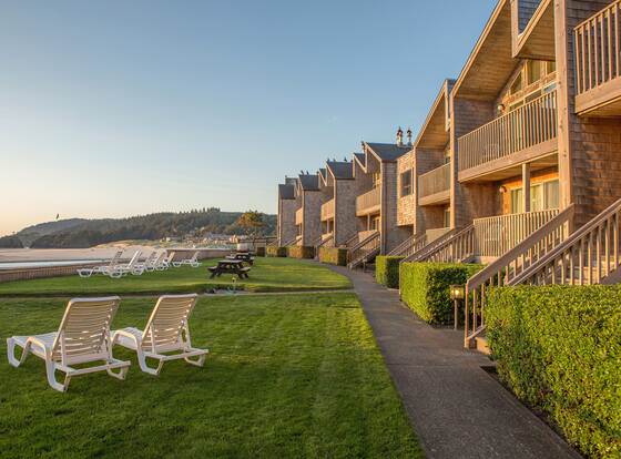 Schooner's Cove Inn allows check-in for 18 year-old guests