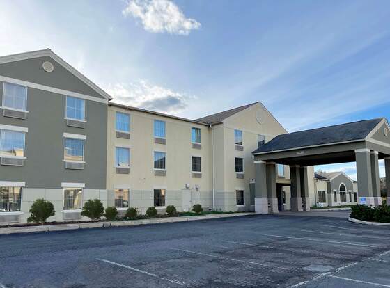 Wingate by Wyndham Clearfield allows check-in for 18 year-old guests