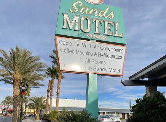The Sands Motel allows check-in for 18 year-old guests