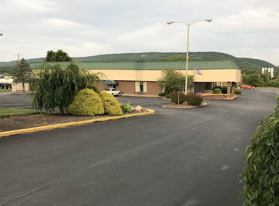 Estya Hotel allows check-in for 18 year-old guests