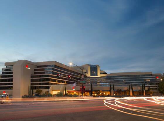 Walnut Creek Marriott allows check-in for 18 year-old guests