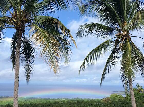 Kona Bayview Inn allows check-in for 18 year-old guests