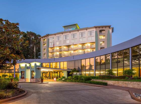 Crowne Plaza Cabana, Palo Alto, an IHG Hotel allows check-in for 18 year-old guests