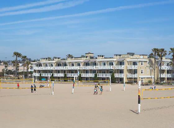 Beach House Hotel at Hermosa Beach allows check-in for 18 year-old guests