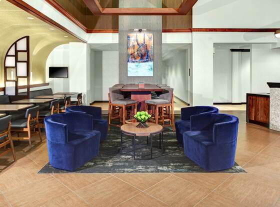 Hyatt Place Pittsburgh Airport/Robinson Mall allows check-in for 18 year-old guests