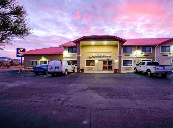 Comfort Inn Near Gila National Forest allows check-in for 18 year-old guests