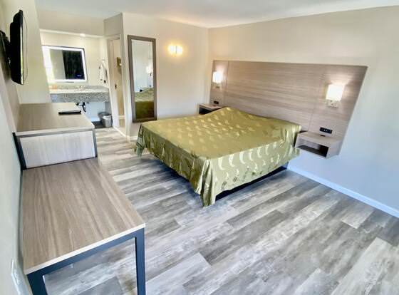 Brentwood Inn & Suites allows check-in for 18 year-old guests
