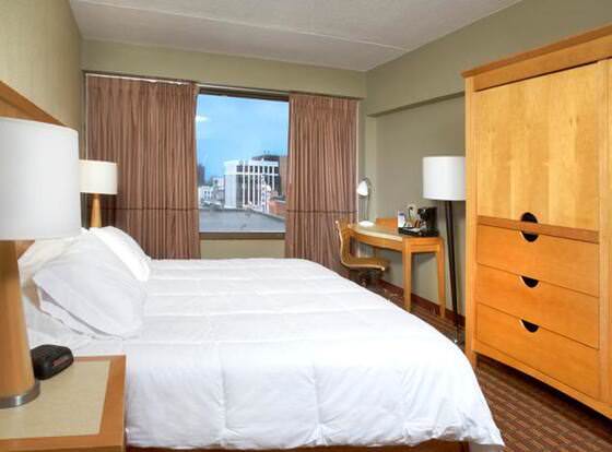 Avalon Hotel & Conference Center allows check-in for 18 year-old guests