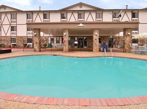 Merryton Inn allows check-in for 18 year-old guests