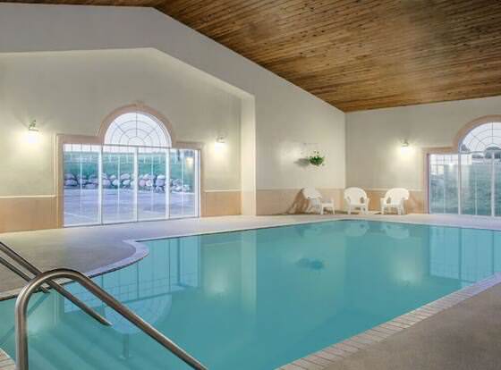 Waunakee Hotel allows check-in for 18 year-old guests